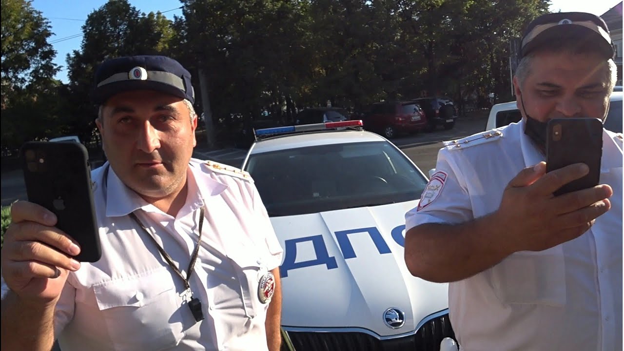 Водитель послал мента и уехал