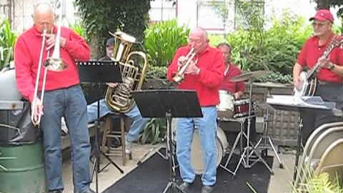 Michael Goodell with The Ragtime Stompers in Pacif...