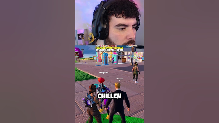 FAKE RENEGADE RAIDER IN PARTY ROYALE?! 🤫