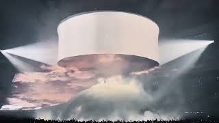 Kanye West , Yuri Shatunov - Silver Nights (Full Performance Live)