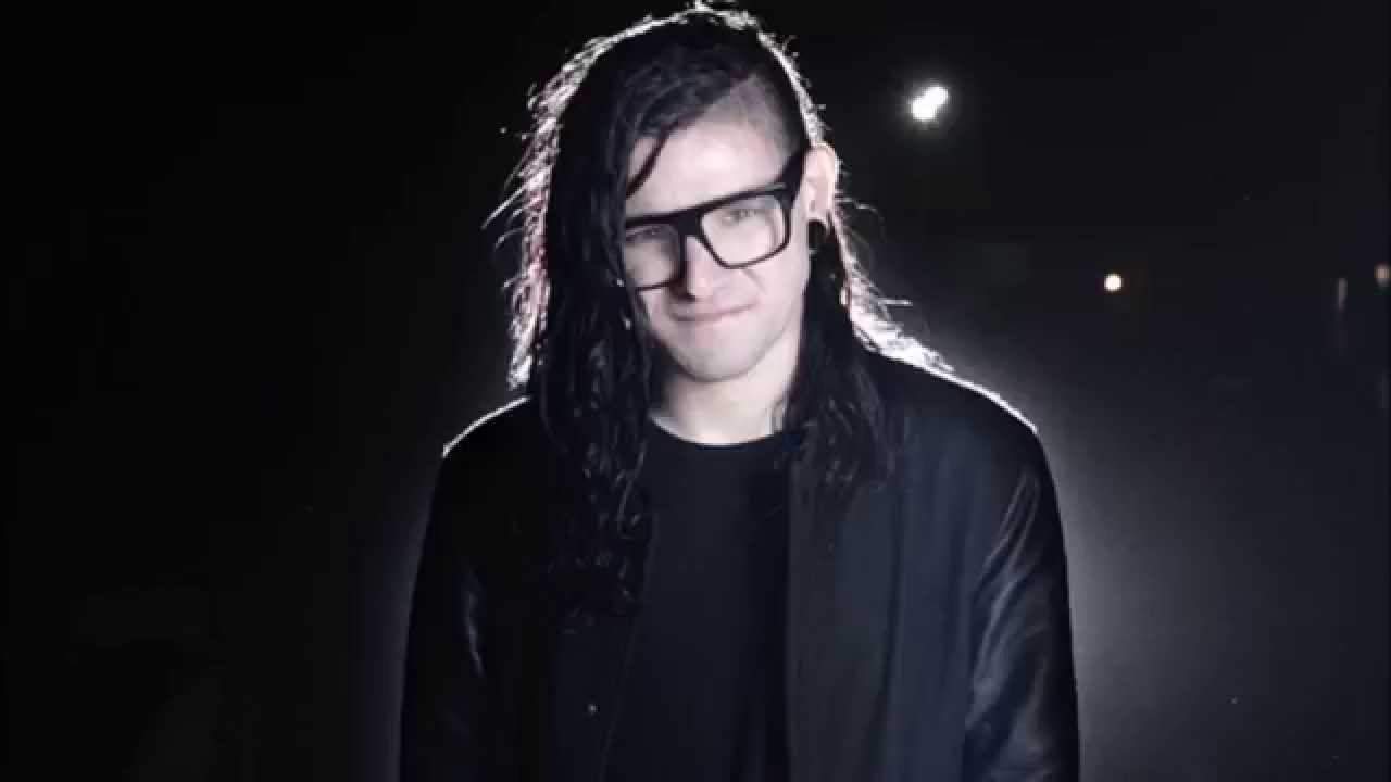 Скриллекс песни. Skrillex 2022. Сонни Джон Мур. Skrillex 2021. Сонни Джон Мур 2020.