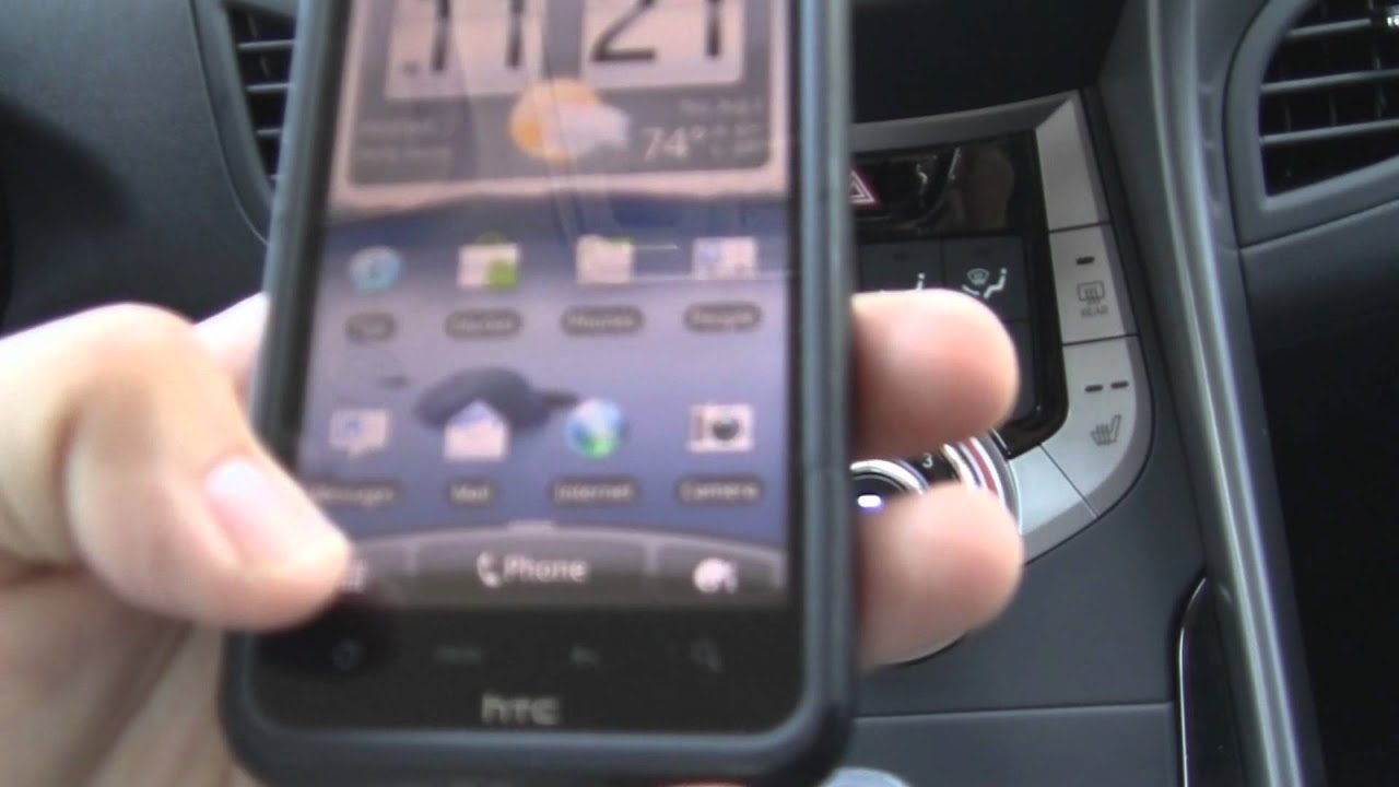 Hyundai Elantra: Talking on the Phone Hyundai Elantra: Talking on the Phone