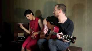 Gabriella Cilmi Performs 'Symmetry'