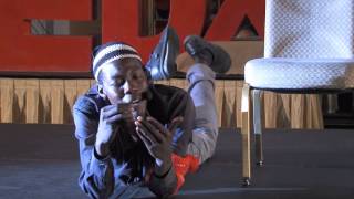 Shawariya | Performance | TEDxYouth@Khartoum screenshot 4