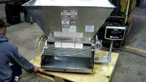 Hinds Bock 5 Piston Depositor, Running
