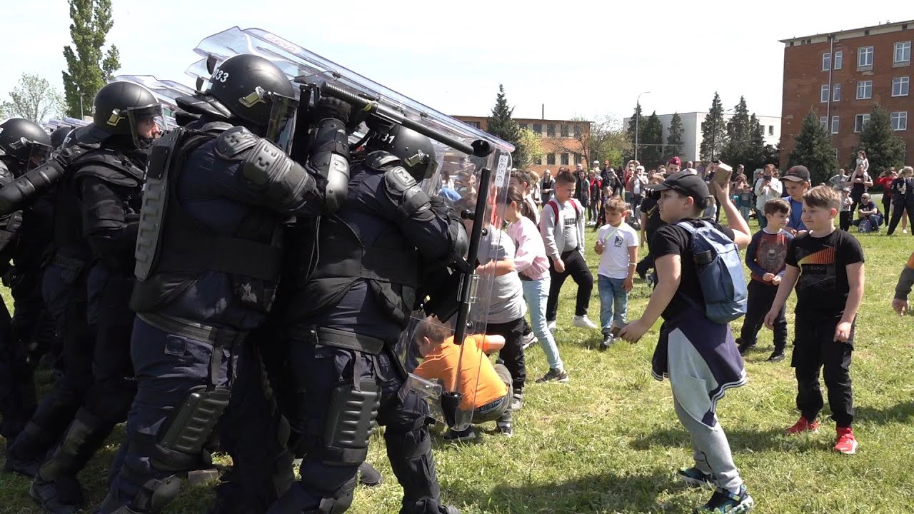 A Készenléti Rendőrség bemutatója a szombathelyi Rendőr- és tűzoltónapon - 2023.05.05.