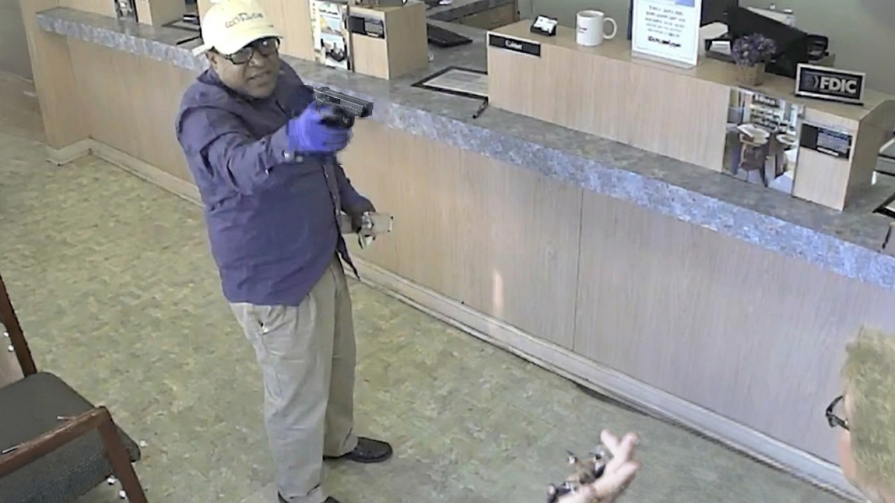 Police Track Down California Bank Robber - YouTube