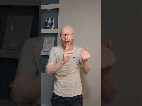 طالبين بنات سيلز و سكرتاريا يشتغلوا معانا في الشركة