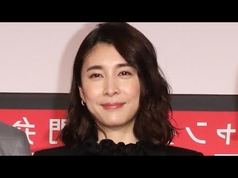 【au新CM親指姫】正体にネット騒然「竹内結子じゃなかった」