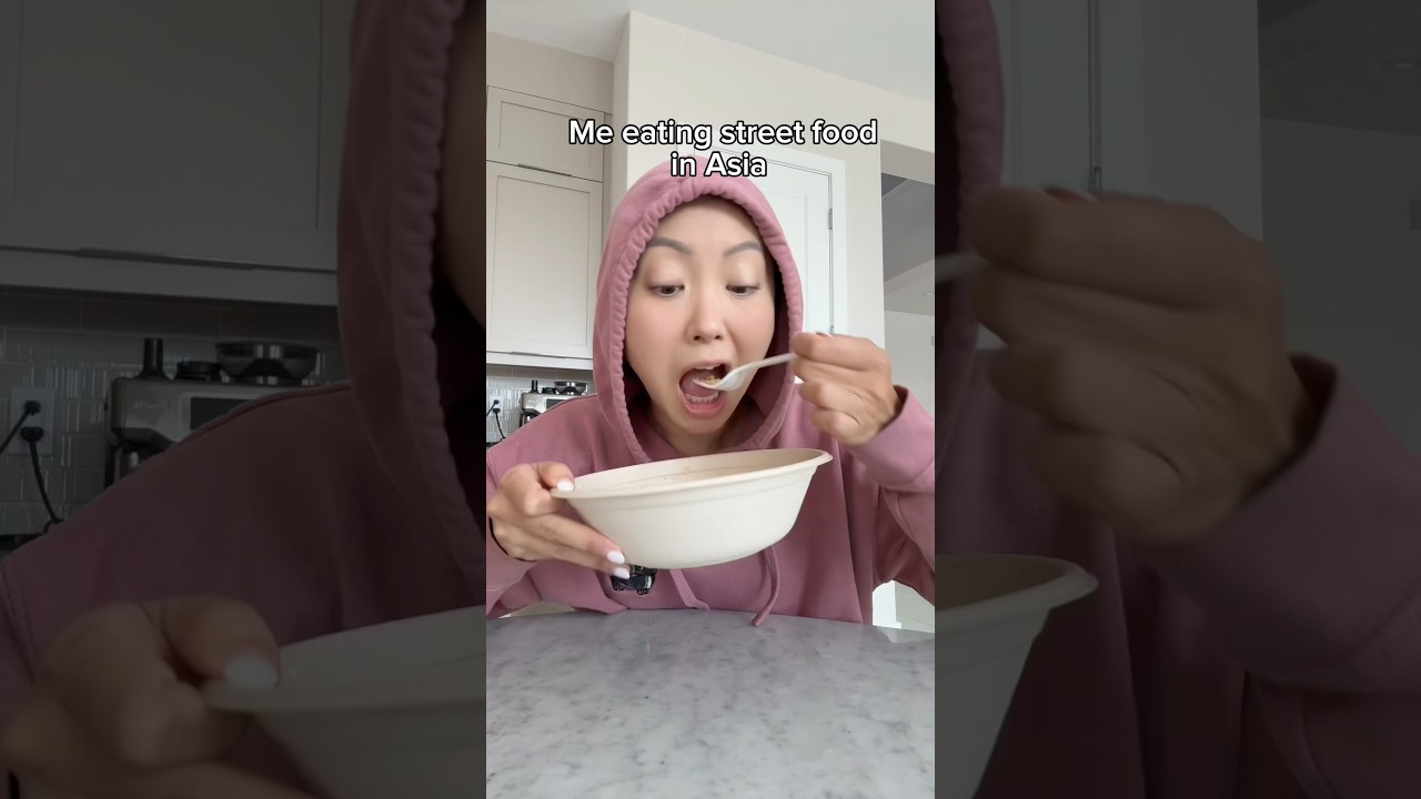 How I eat in America VS Asia 💀
