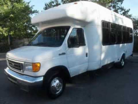 Ford E450 6.8L V10 Triton Gas 20 Passenger Startrans ... Ford E450 6.8L V10 Triton Gas 20 Passenger Startrans ...