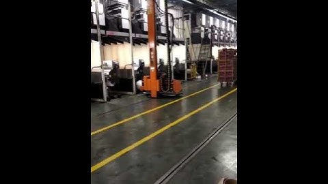 “This how robot name doffer works in textile industries   Credit @prasadkambri 97  ➖➖➖➖➖➖➖➖➖➖➖➖➖➖➖➖