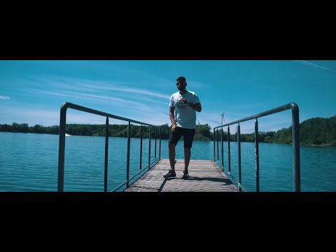 YouTubeでAMO - Schwerelos (Official 4K Video)を視聴