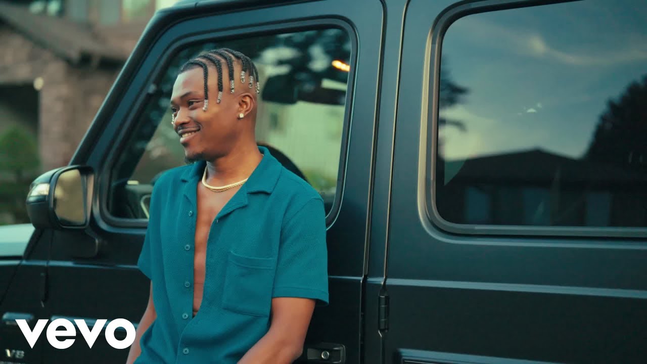 Livi Hendrixx - Rose Apple (Official Music Video)