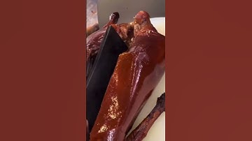 🤤 HOW TO CUT A ROAST DUCK #shorts #duck
