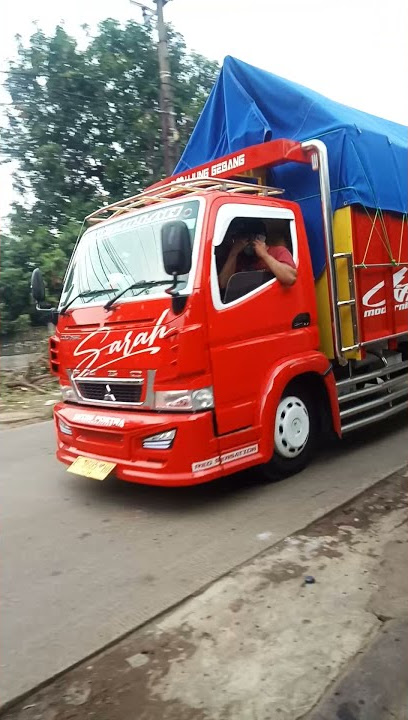 KARYA EMAS TRUK CANTER