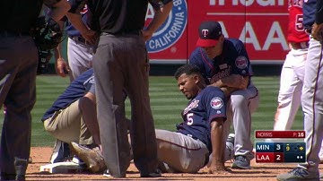 MIN@LAA: Escobar gets injured on slide, later exits