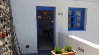 Esperas Traditional Houses  Oia, Santorini, Greece