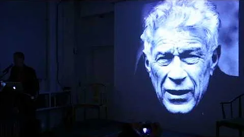 John Berger: Understanding a Photograph - DayDayNews