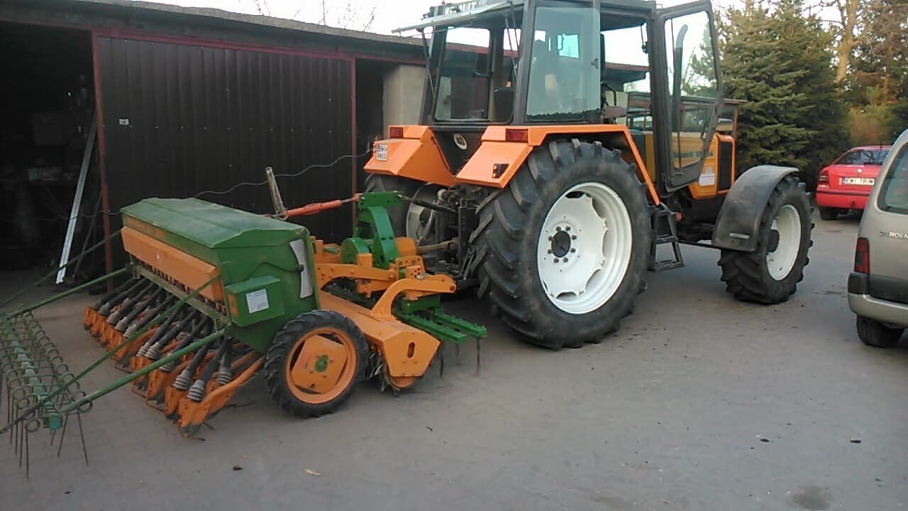 Siew zboża nowym nabytkiem ☆ Renault 106-54 & Amazone ㋡ MrFarmer7446