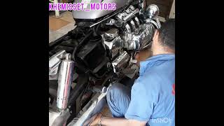 how do you remove the rear tire on a honda valkyrie F6C