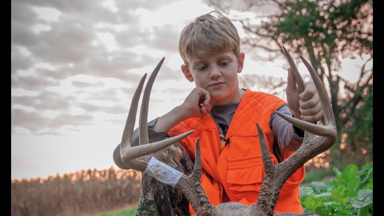 Eliott's Buck 2019 Iowa Youth Season Deer Hunt YouTube