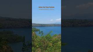 Bukan Kau Yang Pertama  Hendmarkhoka cover short