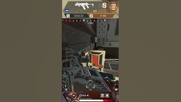 Clutching up a 1v4 for the teammate that didn