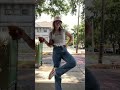 Effortless Everyday Style: T-Shirt and Jeans Formula 👖✨