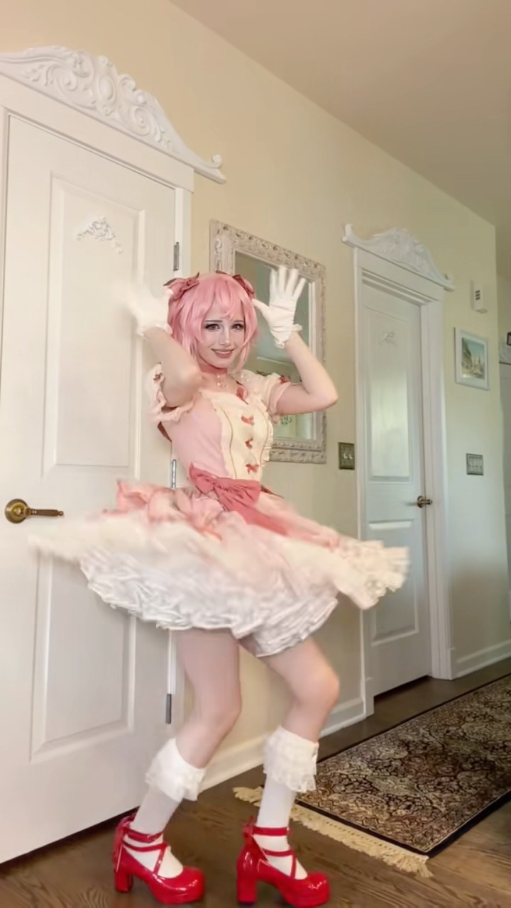 ♡madokaページ♡ MADOKA MAGICA ANGEL•. 📷 : @l_encre_des_lumieres.cos 📍 : @japan