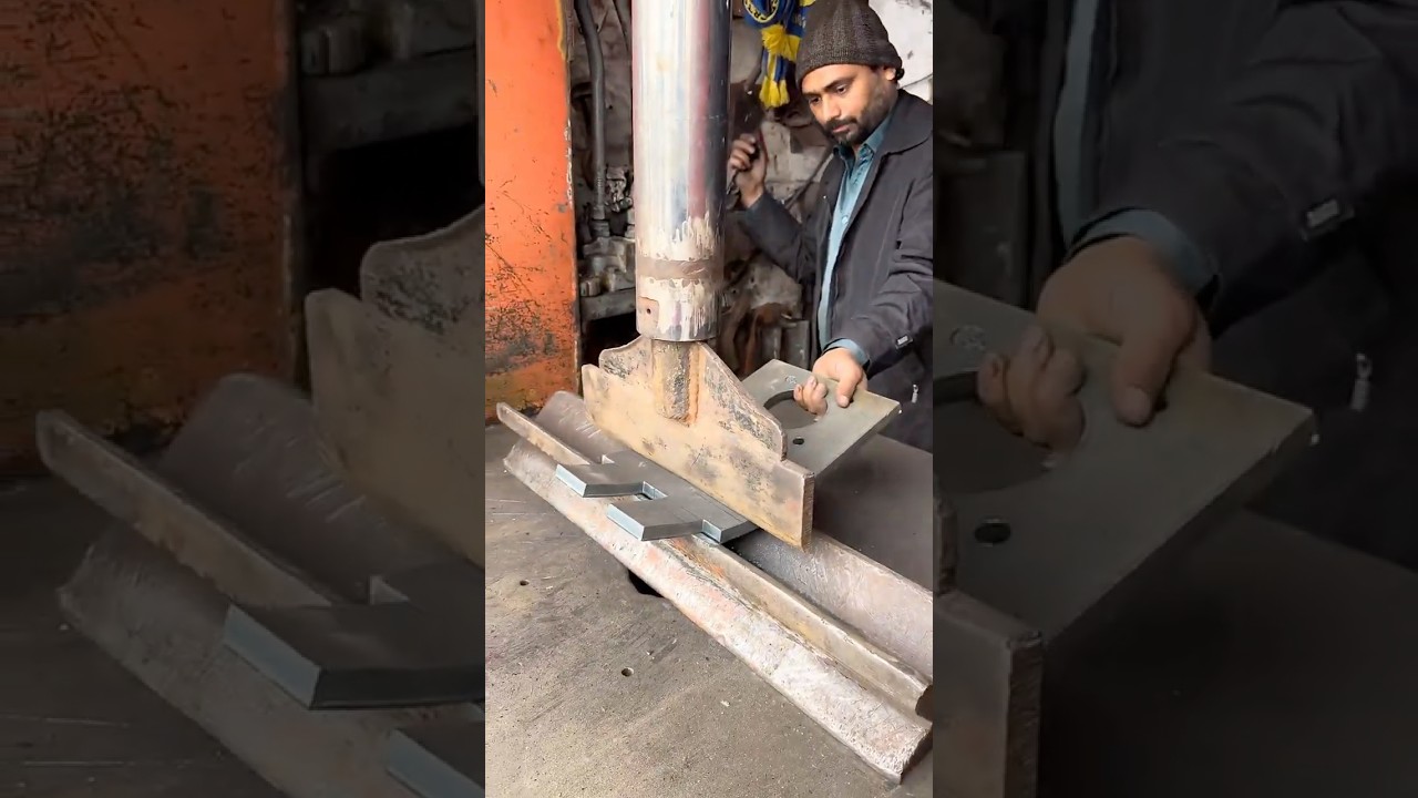 Tractor and Agricultural Machines Parts Manufacturing With Hydraulic Press 