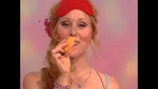 Hi-5 Charli's Fruit Guessing Game