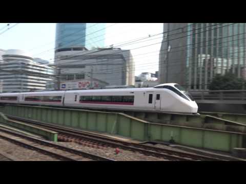 東京駅を出発して有楽町駅前を走り去っていく上野東京ライン常磐線上り特急E657系