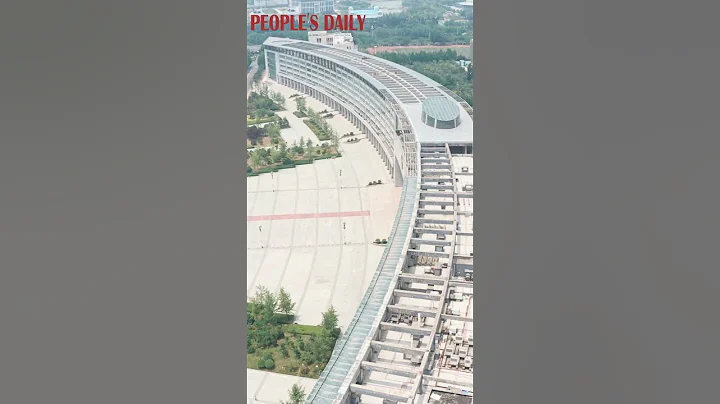 Fly over the 700-meter-long teaching building in Henan University of Chinese Medicine - DayDayNews