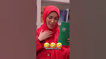 این سکانس عالیه کتاب رو برای پز دادن و ست کردن با رنگ لباسش میخره فیلم طنز کمدی Iran 