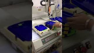 Video of machine screwing with operator monitoring