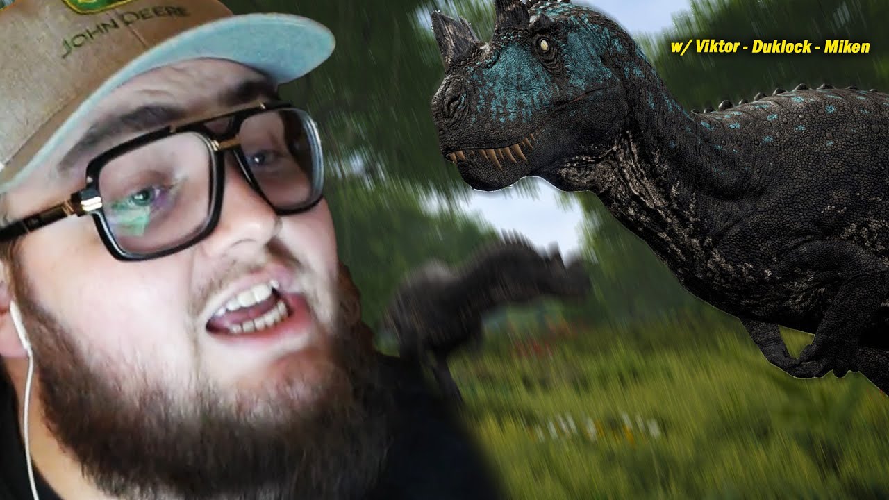 JSEM TLUSTOSAURUS PILLOW!