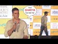 Akshay Kumar ANGRY On Reporters Embarrassing Questions & Walks Off From ...