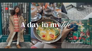 VLOGMAS I/Vienna/I stood in line for an hour at a restaurant!