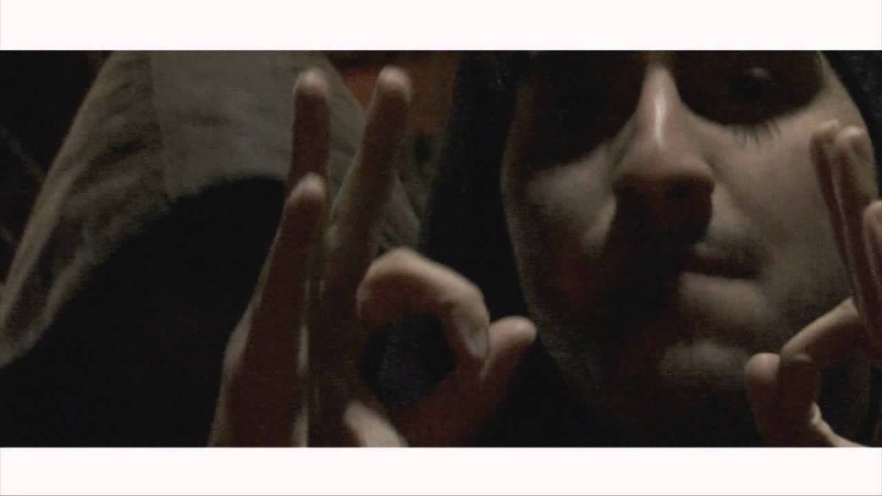 Mr. Capone-E - LA 2 UK