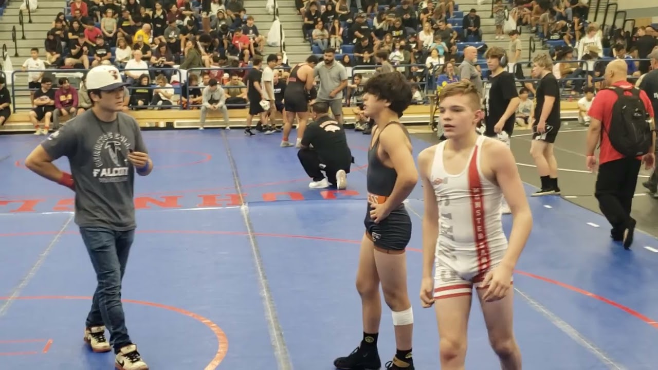 Vince Partington (Cypress) vs Sunkist Halloween Open 2022-sophomore year