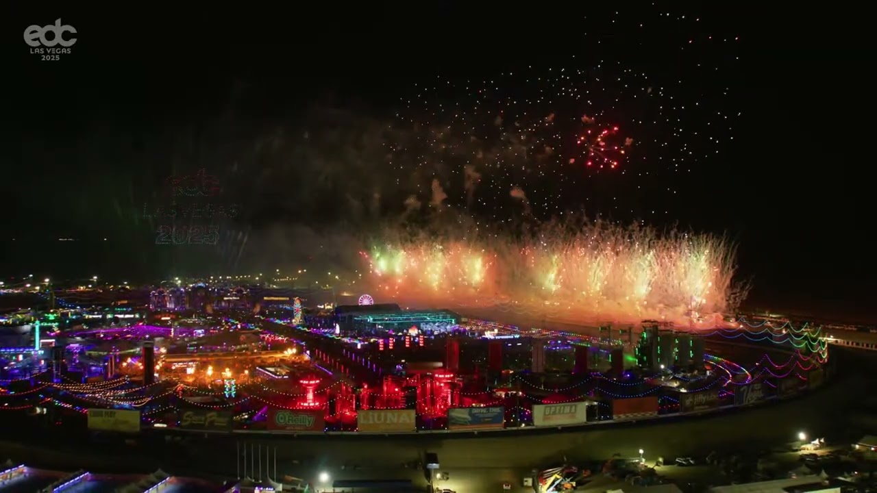 EDC LAS VEGAS 2025 - Main Fireworks - Day 1 Friday