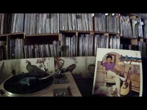 鍾鎮濤 Kenny Bee -- b6 Smoke Gets In Your Eyes