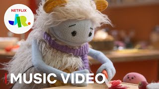 You’re A Star Remix | Waffles and Mochi | Netflix Jr.