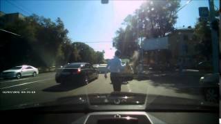 Толе-би, закипел радиатор. как будто пожар в салоне.(Сначала увидел дым, подумал что машина загорелась изнутри(может бычок или електроника). Сразу побежал за..., 2015-07-16T17:18:14.000Z)