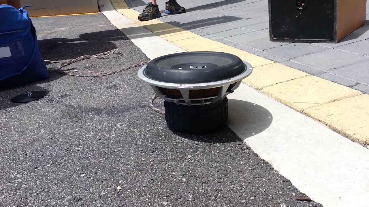 Woofer cooking, Peerless xxls smoking a subwoofer. YouTube