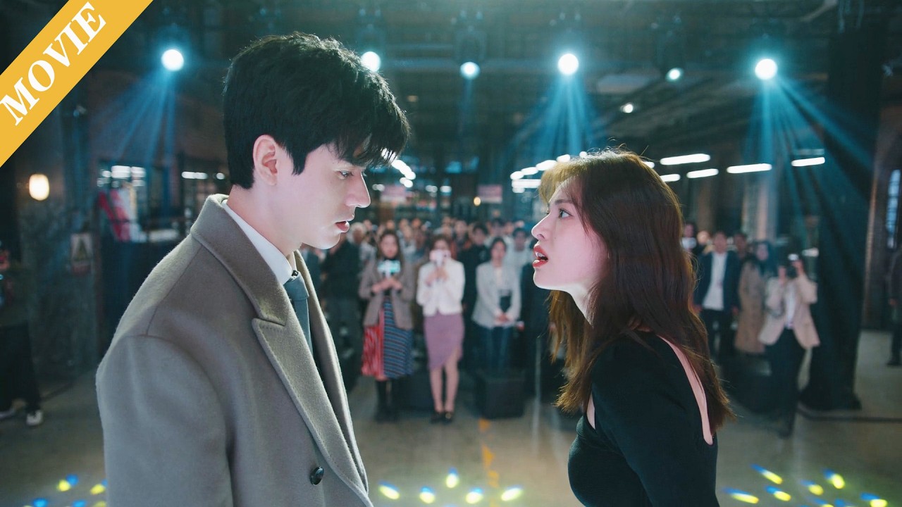 🌬【MOVIE】妻子發現了丈夫的陰謀，當眾怒扇他耳光，並提出離婚轉身離開！ 