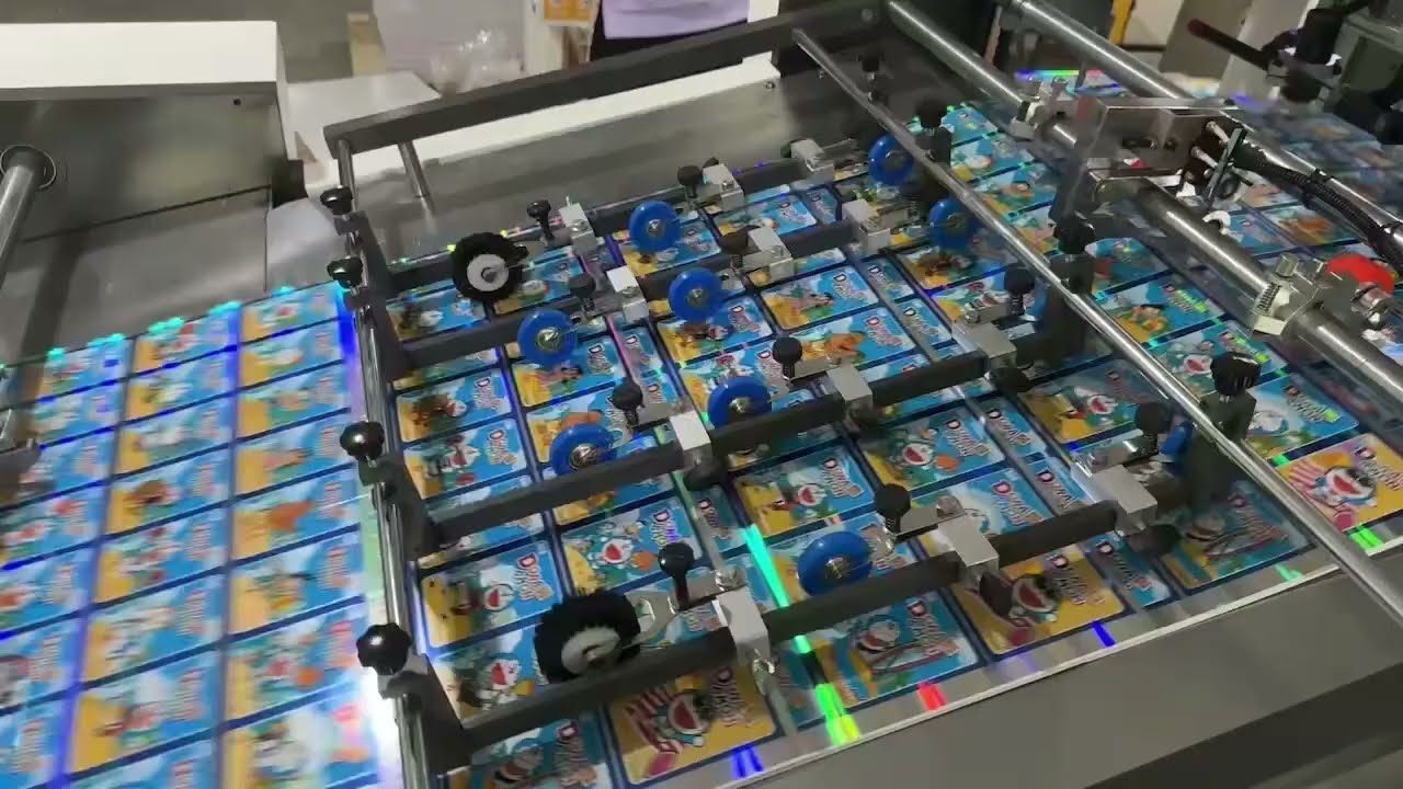 PK54-55 Hot Sale Automatic Game Card Cutting Sorting Machine