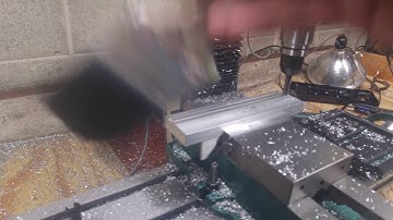 G0704 cnc mill - facing with a brand spankin