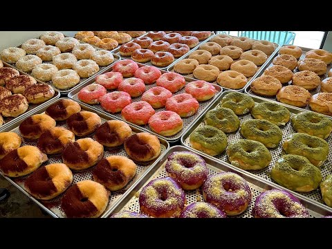 20평 매장에서 시작해 도너츠 공장까지 차린 도넛 가게 대박터진 12가지 크림 도넛 Making 12 Kinds Of Cream Donut Korean Street Food 